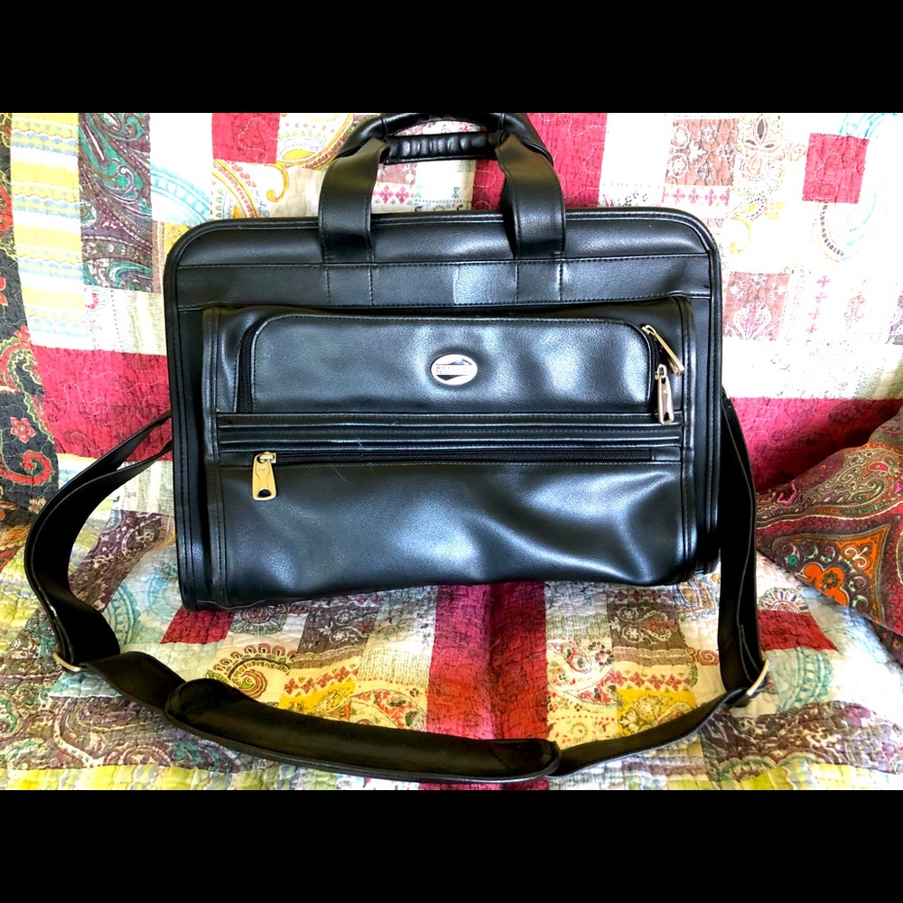 American Tourister Laptop Bag
